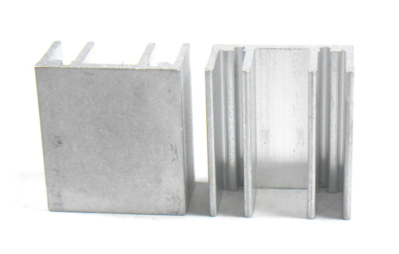 Dissipadores de calor em alumínio - Dissipador TO220 30mm