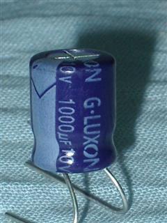 Capacitor Eletrolítico 1000uF 10V