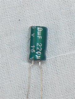 Capacitor 220uF 16V