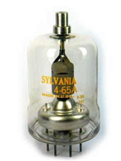 Válvula 8165 4-65A Sylvania