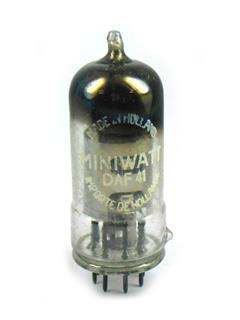 Válvula DAF41 Miniwatt