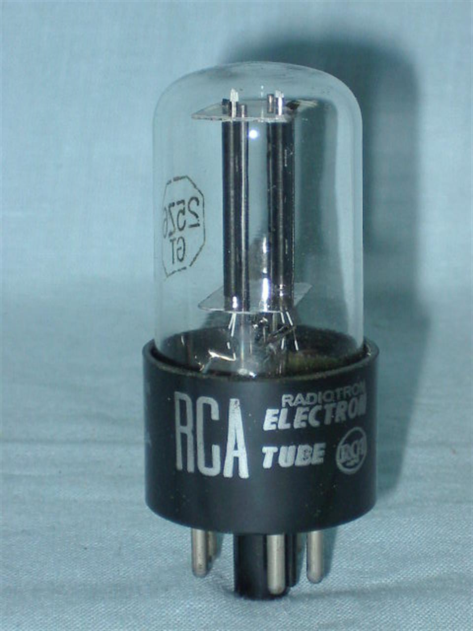 Válvula 25Z6GT RCA