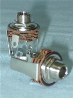 Conector jack J10 estéreo com chave para painel