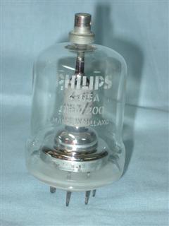 Válvula QB3/200 4-65A 8165 Philips